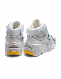 Umprecious No Limit white sneakers price