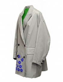 Kolor cappotto grigio in nylon con fiori blu acquista online