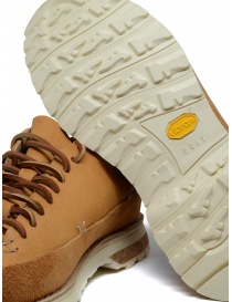 Scarpe Feit Lugged Runner marrone chiaro acquista online prezzo