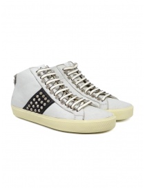 Leather Crown Studborn sneakers alte bianche e nere con borchie WLC167 20126