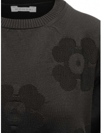 Monobi pullover leggero nero con fiori in 3D acquista online
