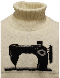 Kapital maglione a collo alto bianco con macchina da cucire prezzo