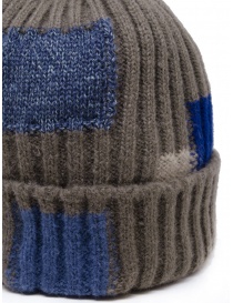 Kapital berretto grigio in lana effetto patchwork prezzo