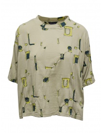 Fuga Fuga beige T-shirt with green-yellow geometric pattern